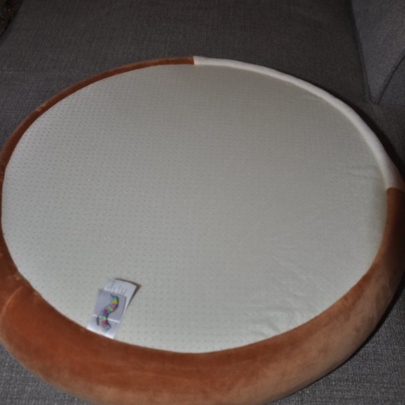 New With Tag 18" Squishmallow Regina Dog Corgi Pet Bed - Picture 3 of 3